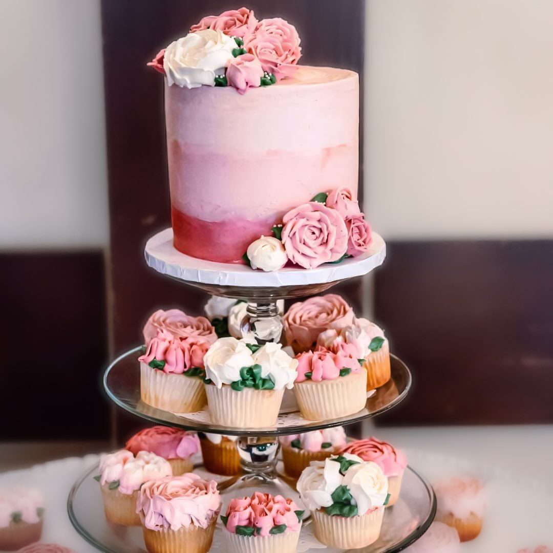 6_ Wedding Cake & Floral Cupcakes