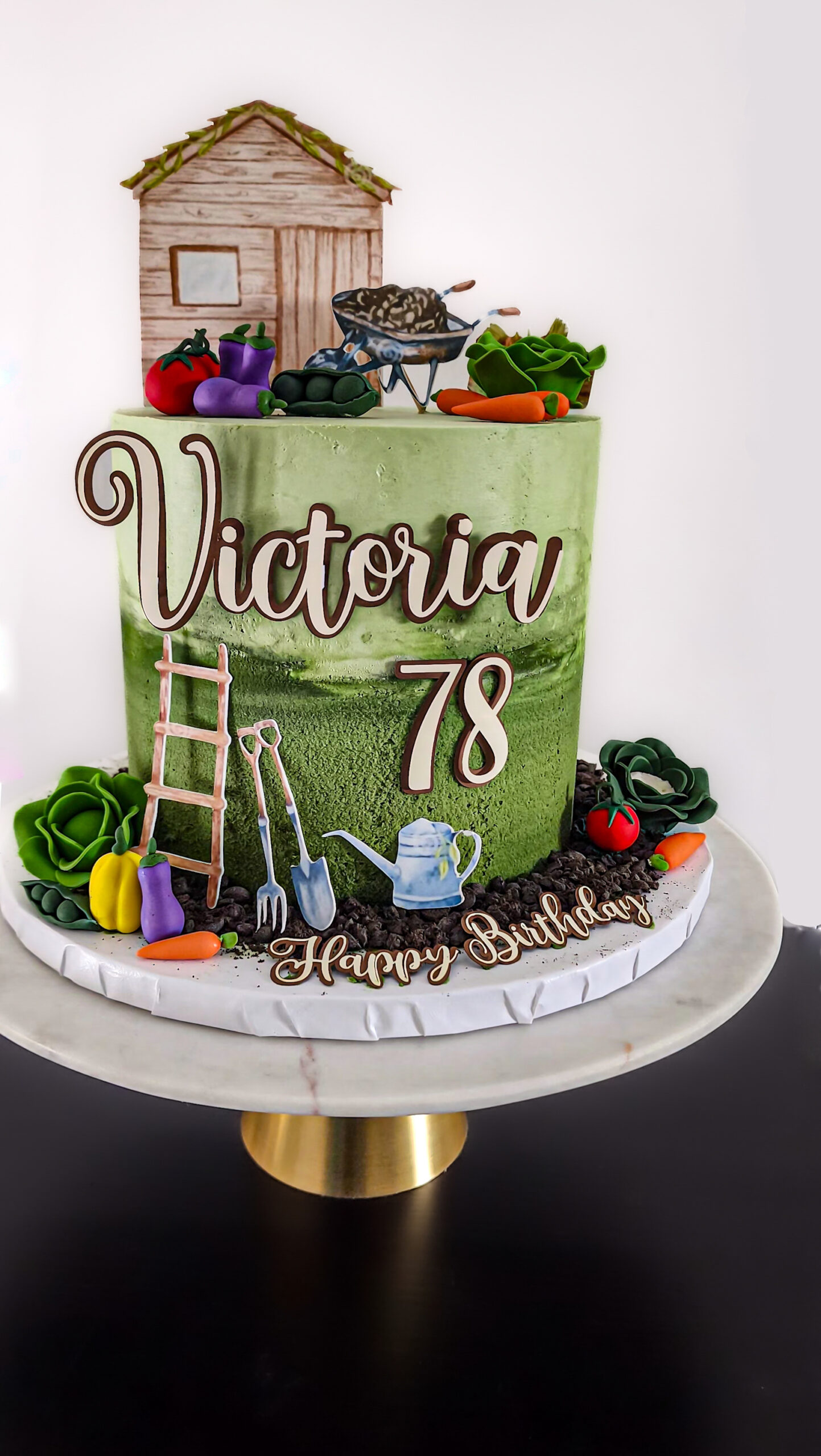 Avid Gardener Cake