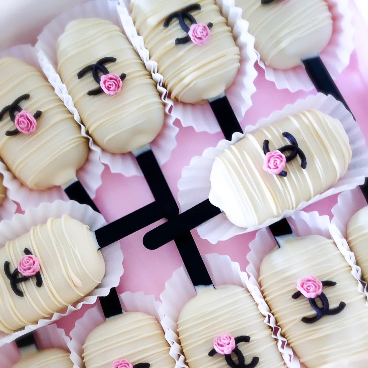 Chanel Cakesicles