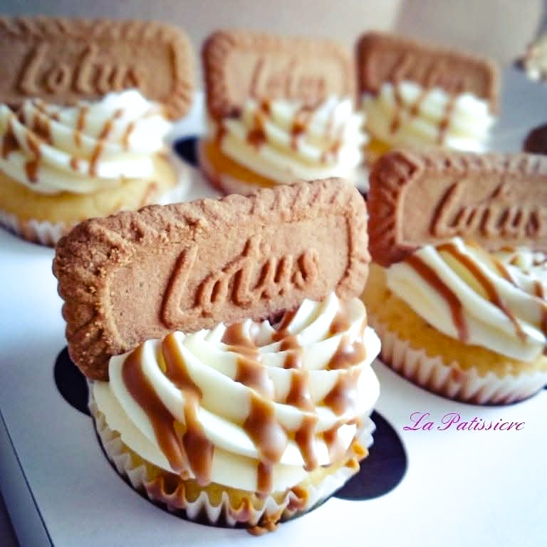 Lotus Cupcakes