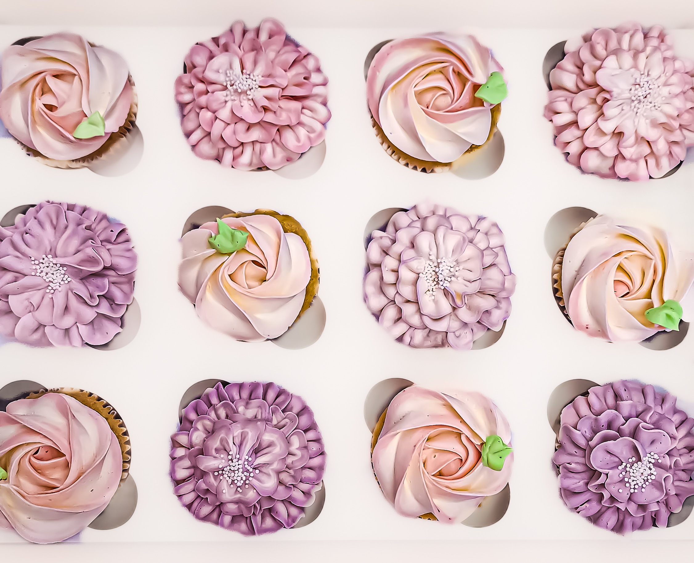 Rosettes & Floral Cupcakes